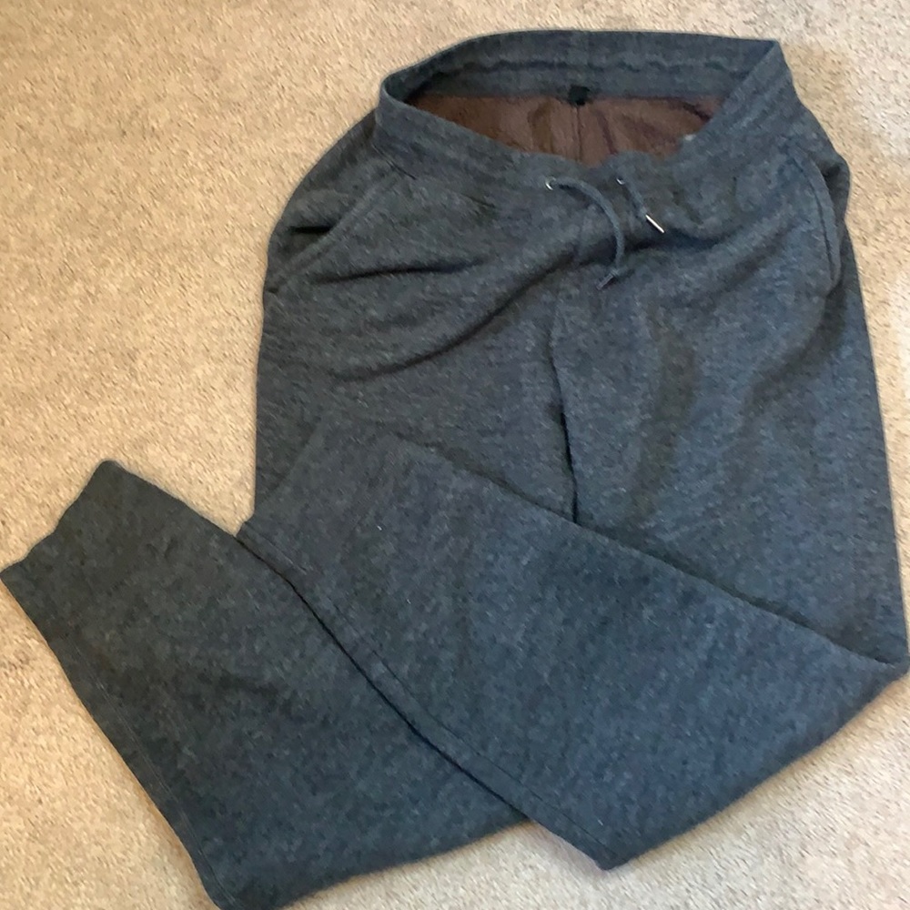 Fleece Lined Uniqlo Gray Joggers